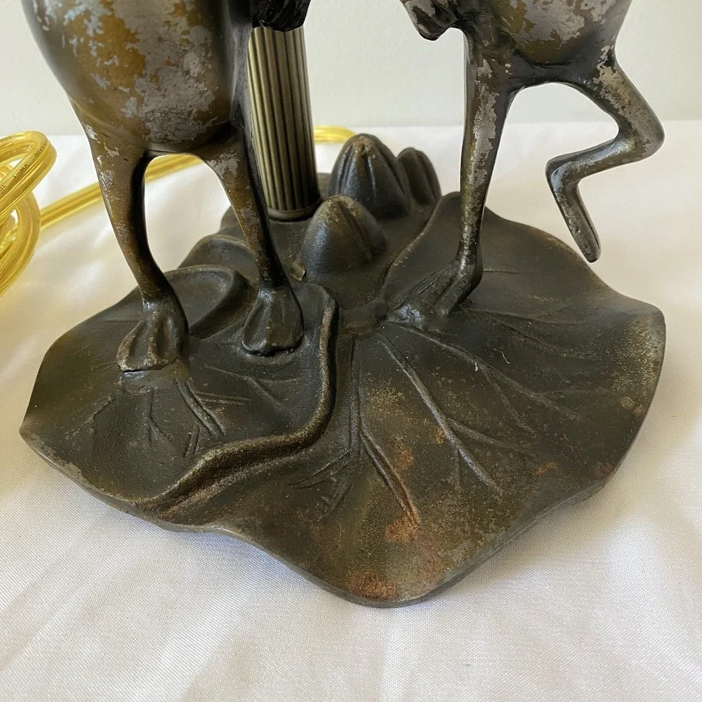 Vintage Dancing Frogs Bronze Cast Metal Table Lamp